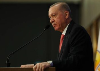 Erdoğan, CHP’nin ön seçimine ‘komedi’ dedi