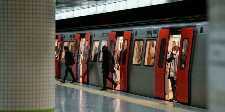 Ankara Valiliği, Kızılay ve ODTÜ’ye ulaşımı durdurdu