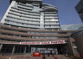 CHP’nin olağanüstü kurultay kararı için iptal başvurusu talebine ret