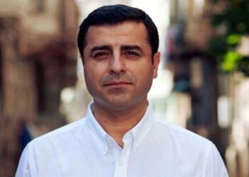 Demirtaş: Barışın yanında olalım