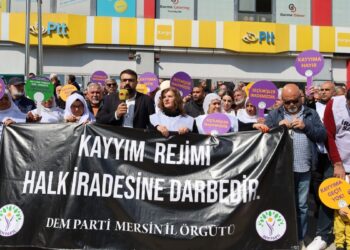 Akdeniz’de kayyıma karşı nöbet