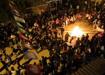 Kutlamalar sürüyor: Newroz ateşiyle örgütlenelim