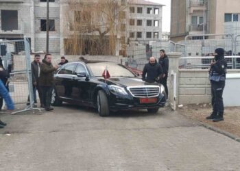 Kayyım; imar, altyapı, kültür, dil ve kadın çalışmalarını rafa kaldırdı