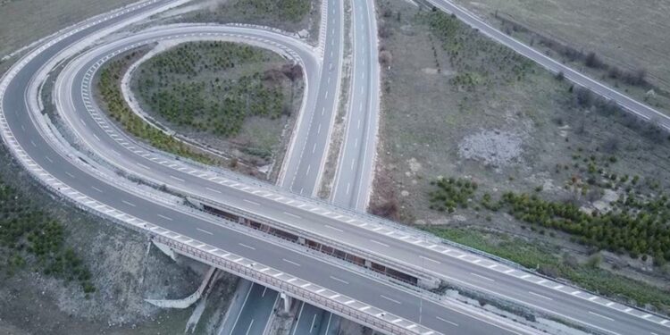 Kara yollarında durum