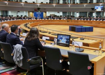 AB Suriye'ye 2,5 milyar euro yardım yapacak