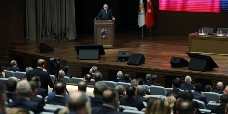 AKP MKYK Yarın Toplanacak