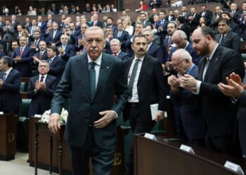 AKP'de 'Koltuk' Krizi Çözüldü