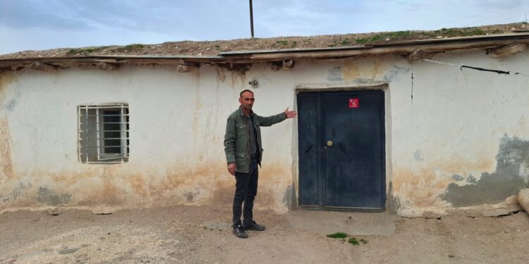 Abonesi olmayan hanenin kaçak elektrik cezası muhtara kesildi; şirket neden yazıldığını araştırıyor