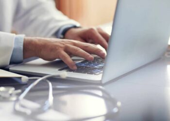 Aile hekimleri, aile sağlığı ebe ve hemşireleri ülke genelinde iş bırakıyor!