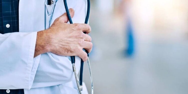 Aile hekimleri ülke genelinde iş bırakıyor