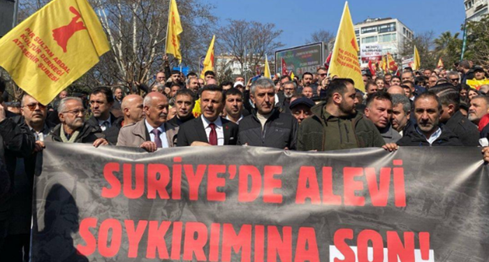 Alevi örgütleri İstanbul’da eylem yaptı: “Suriye’de sistematik katliam var”