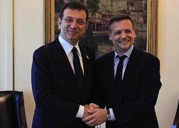 Atina Belediye Başkanı Doukas: Ekrem dostum, yanındayız