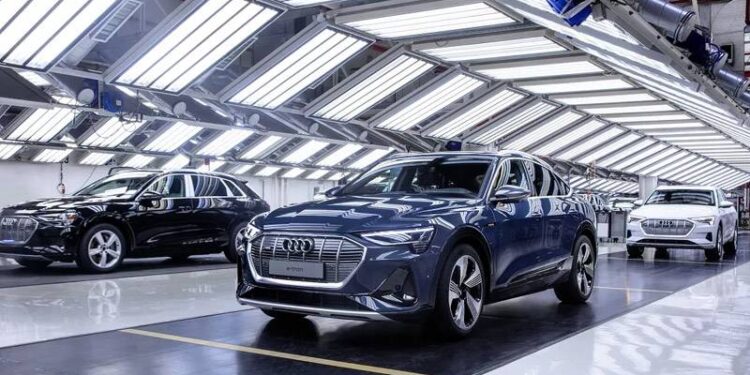 Audi, 2029'a kadar 7 bin 500 kişiyi işten çıkaracak