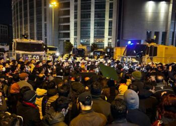 Avukatlara Çağlayan'da sert müdahalede bulunan polisler hakkında tutanak tutuldu