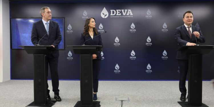 Babacan: Barış için yol haritası olmalı   Bakırhan: Çağrı artık somut adımlara dönmeli