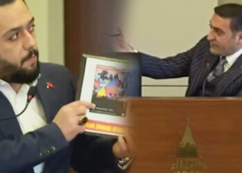 Beyoğlu Belediye Meclisi'nde AKP'li Üyeden Skandal Sözler! Belediye Başkanı İnan Güney Homofobiye İzin Vermedi