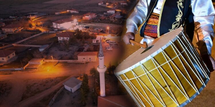 Bu Köyde İftar Zamanı Evde Yemek Yapmak Yasak! Nedeni İçinizi Isıtacak