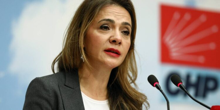 CHP'li İlgezdi Simit Hesabıyla Enflasyona Tepki Gösterdi