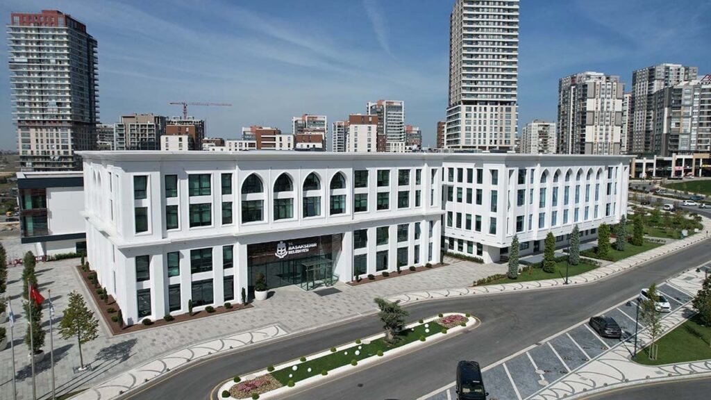 CHP'lilere 'Silkeleme', AKP'de Arsa Devri... 2 Milyar Liralık Satış!