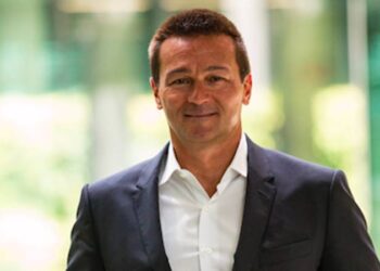 Cem Köksal birini dini inancını değiştirmeye mi zorlamış; devlet her tartışmada hukuku sopa olarak sallarsa, 'düşünceyi açıklama ve yayma hürriyeti'ni korumaya imkân kalmaz!