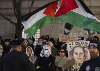 Columbia Üniversitesi’ndeki Filistin protestolarının lideri gözaltında: Green Card’ı iptal edildi