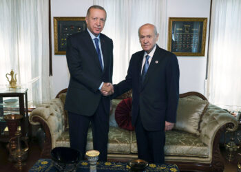 Cumhur'da oy oranı kritik seviyenin altına düştü!