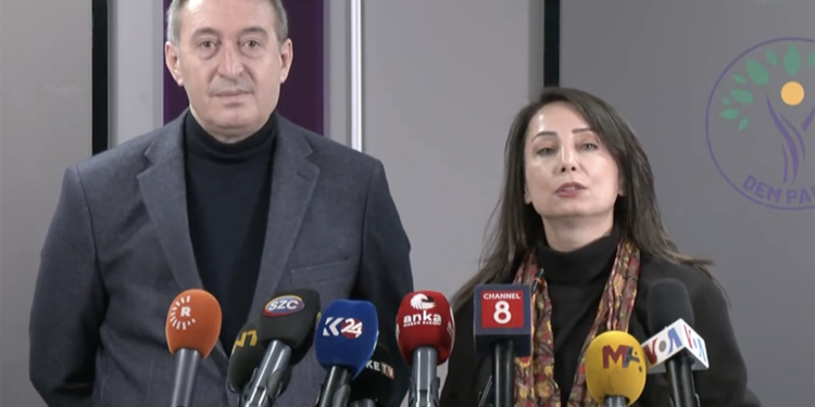 DEM Parti: “Öcalan örgütüyle temas kurabilmeli, rahat bir çalışma ortamına kavuşturulmalı”