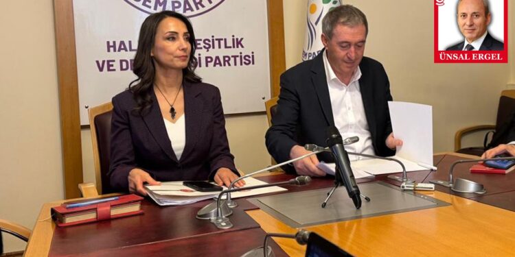 DEM Partili Bakırhan ve Hatimoğulları'ndan Çarpıcı Mesajlar: Yeni 'Süreç'te Anayasa Değişikliği Gündemde mi?