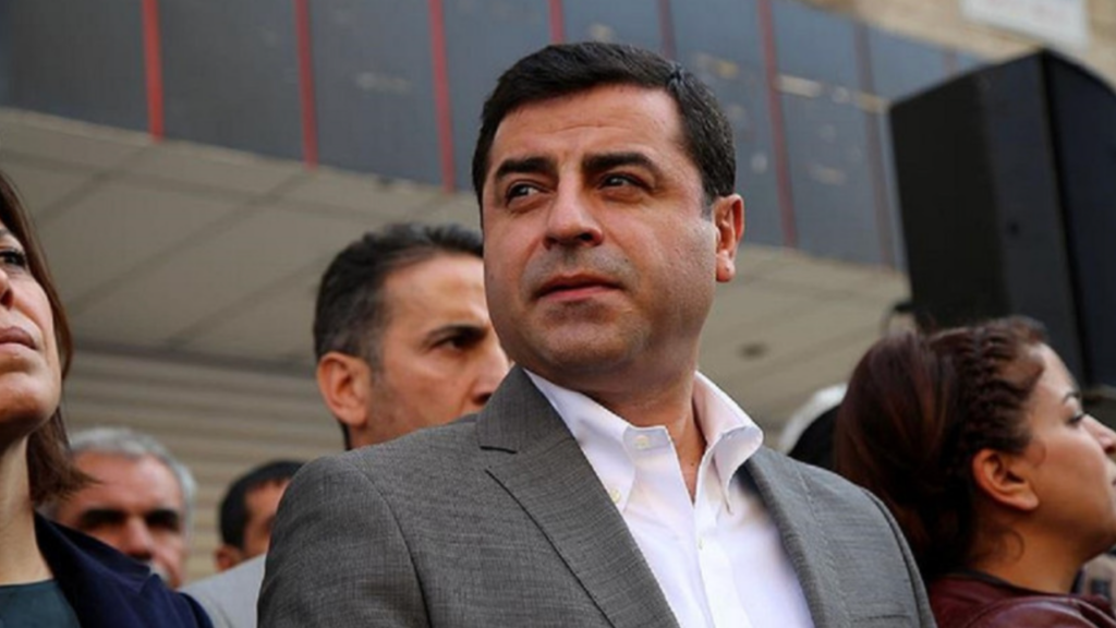 Demirtaş'tan Öcalan açıklaması: Türkiye'yi büyütmekten korkmayalım