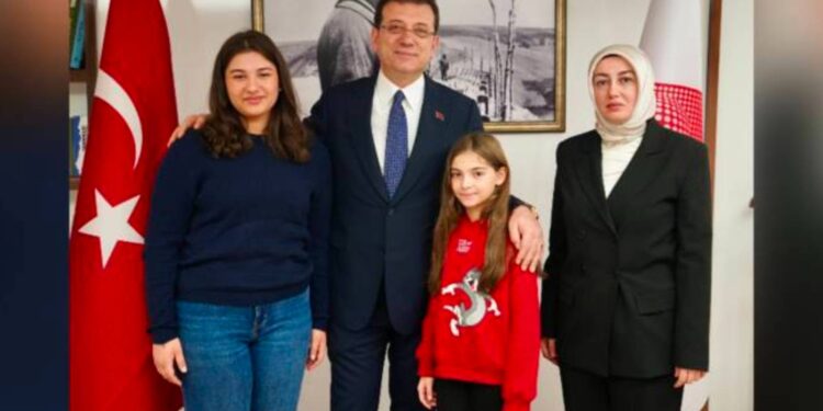 Ekrem Amca İstanbul’u gezdirecekti, onu bekleyebilirim