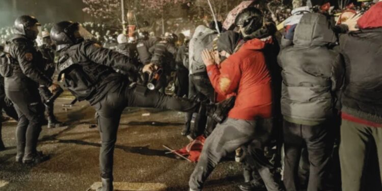 Ekrem İmamoğlu Protestolarının Ardından Operasyon! Gözaltılar Var