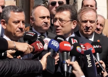 Ekrem İmamoğlu’ndan iktidara: “Bunu yaptıkça kendilerine zarar veriyorlar”