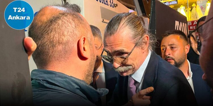 Erdal Beşikçioğlu, Ankara'daki protestolara katıldı