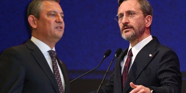 Fahrettin Altun'dan CHP'ye Sert Tepki: 'Tükenmişlik Sendromundan Bir An Önce Çıkmalılar'