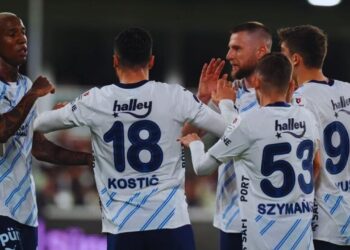 Fenerbahçe, Bodrum FK'yı Yenerek 3 Puanı Kaptı