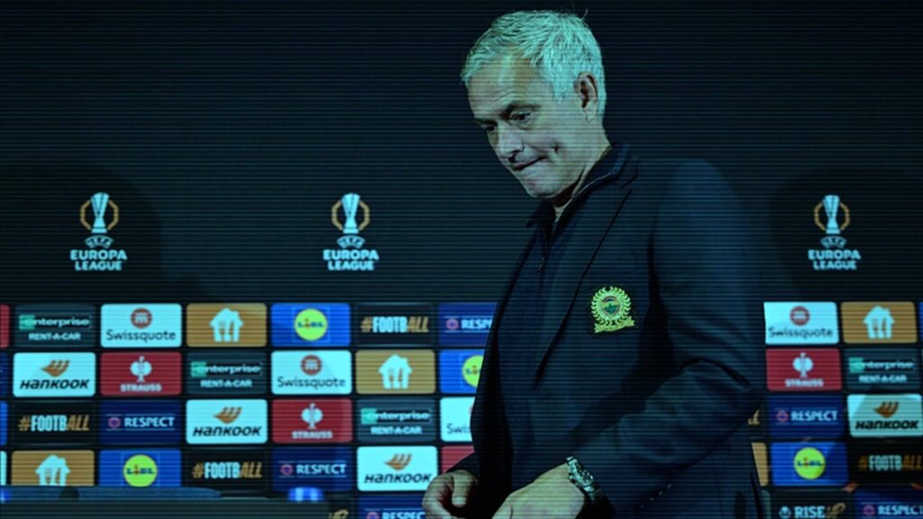 Fenerbahçe'den Olay Mourinho Paylaşımı