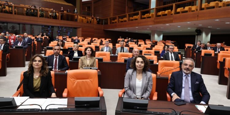 Gülistan Kılıç Koçyiğit: Halkın haber alma hakkını savunacağız