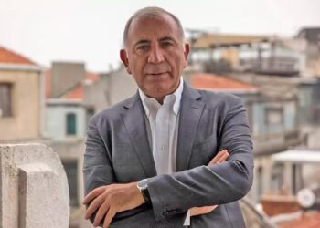 Gürsel Tekin parti kuruyor