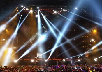 Güvencesiz sahne; Türkiye'de işçilerin sendika ve sigorta mücadelesi