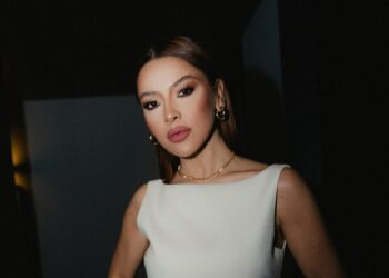 Hadise'den protestoculara destek geldi