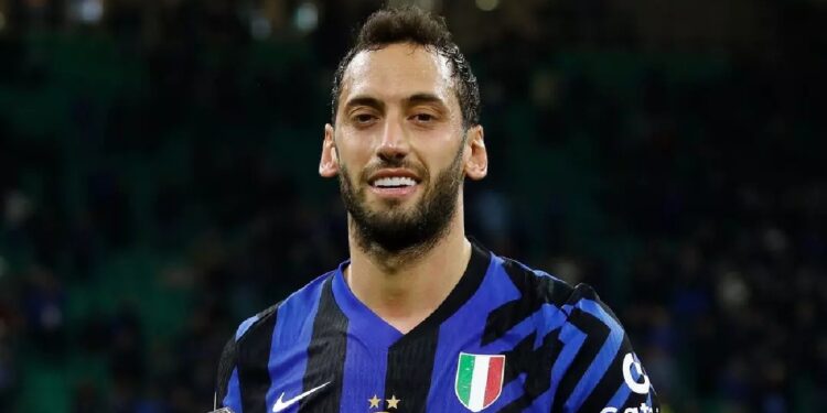 Hakan Çalhanoğlu Inter'i İpten Aldı, İtalya’yı Hayran Bıraktı