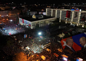 Halk direndi, Türkiye "Rusya Modeli"ne geçit vermedi