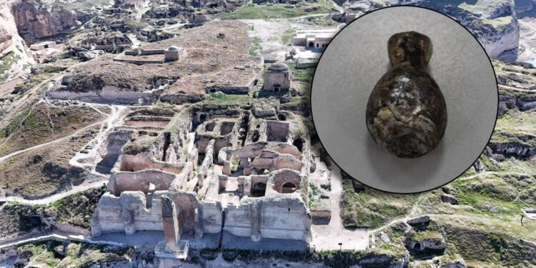 Hasankeyf Kazılarında Bulundu: Tam Bin 600 Yıllık...