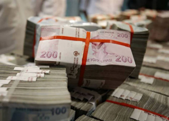 Hazine iki tahvil ihalesinde yaklaşık 102,4 milyar lira borçlandı