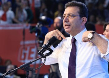 İmamoğlu mitingindeki "5" sloganı ne anlama geliyor?