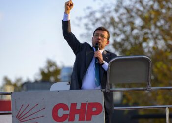 "İmamoğlu'nu çıkarmak için Tunceli formülü düşünülüyor"