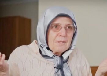 İmamoğlu'nun annesi ağladı, Erdoğan'a sitem etti