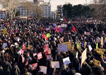 İstanbul'da İmamoğlu protestolarında gözaltına alınanlardan 5'i tutuklandı
