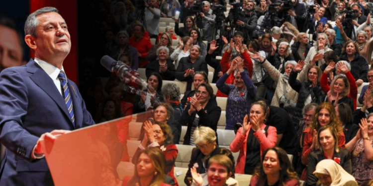 Kadınlar Günü'nde İstanbul Sözleşmesi Çıkışı: "Verilen Güvenceden Kadınları Mahrum Bıraktılar"