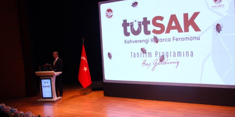 Kahverengi kokarca istilasıyla mücadele için geliştirilen "tutSAK" tanıtıldı